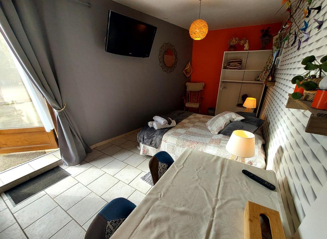 La Taverne Buire-le-Sec ภายนอก รูปภาพ